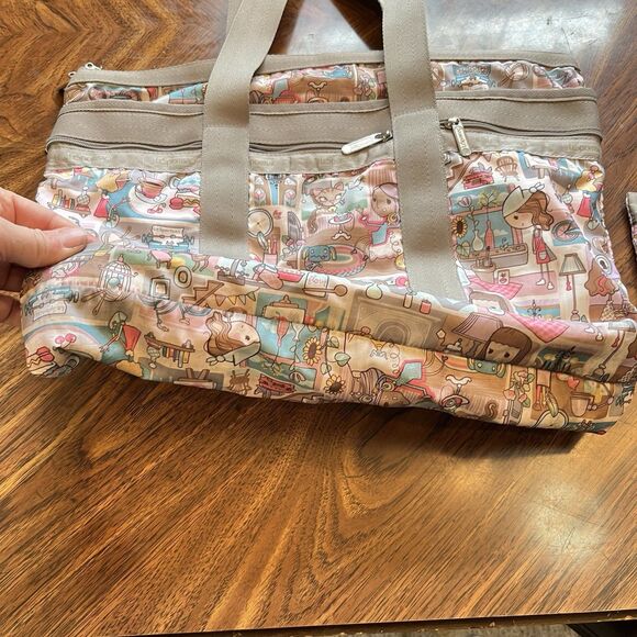 Lesportsac Home Travel Tote Pouch Taupe Pink Gray Hobby Tea Art Piano - Picture 8 of 14